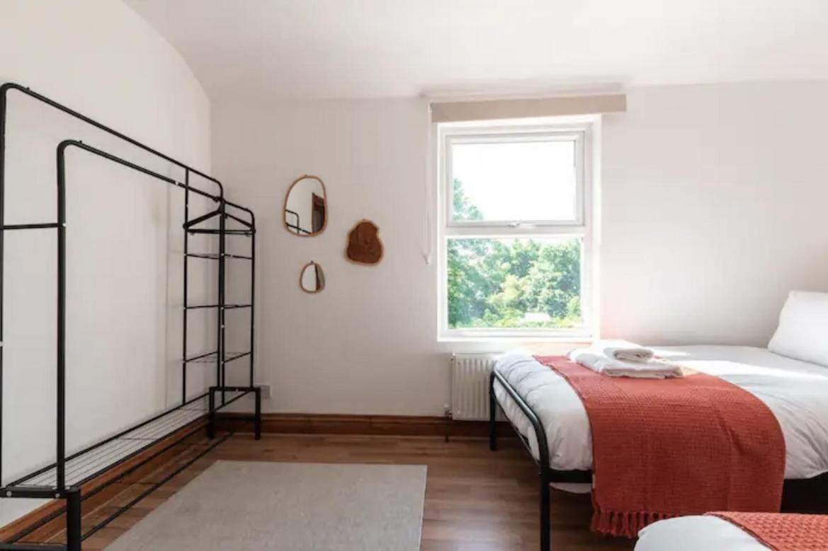 סאות'המפטון Metropolitan - 2 Bed, Private Parking Apartment, Great Commercial Home From Home Stay! מראה חיצוני תמונה